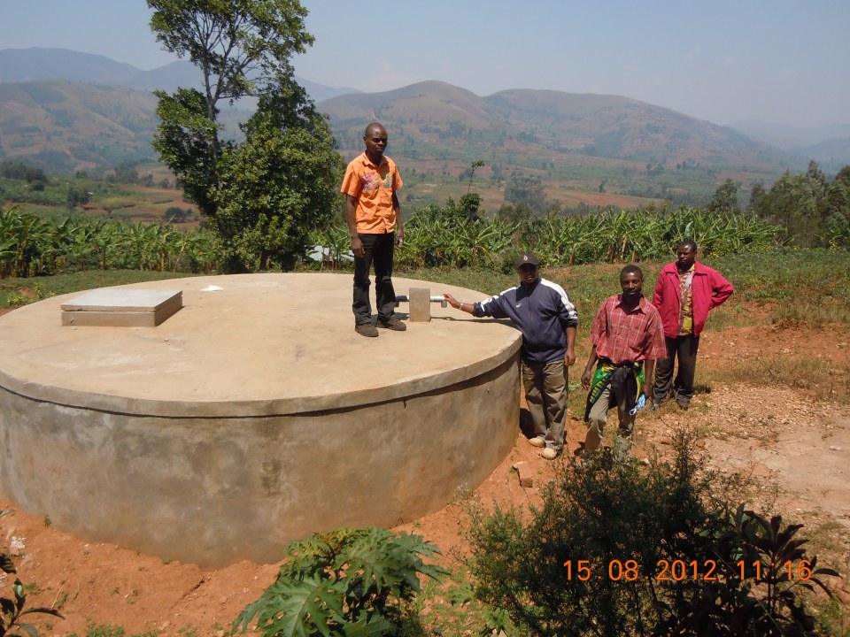 Cisterna n° 2 a Musiru dalla Sorgente Mirhego lontano da 7 km