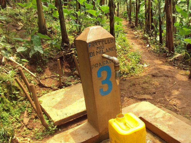 Fontana n° 3 ancora